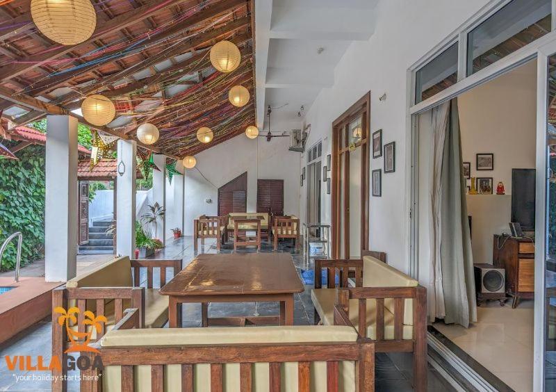 Beach Villa Morjim Zimmer foto