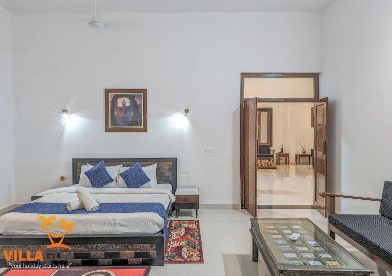 Beach Villa Morjim Zimmer foto